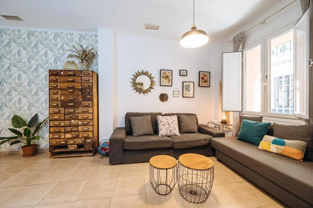 Homeyseville-Preciosa Casa Independiente Alfalfa, Parking Optional Holiday home Seville