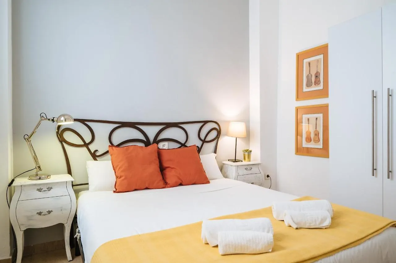 Homeyseville-Preciosa Casa Independiente Alfalfa, Parking Optional Holiday home Seville