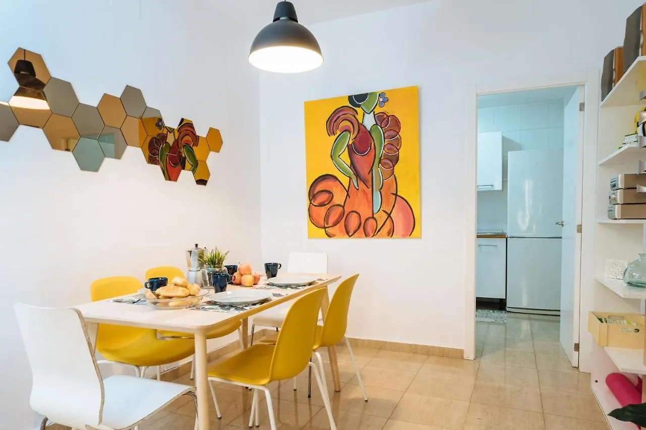 Homeyseville-Preciosa Casa Independiente Alfalfa, Parking Optional Holiday home Seville