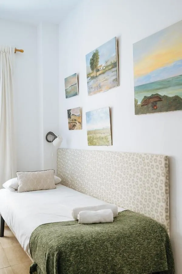 Holiday home Homeyseville-Preciosa Casa Independiente Alfalfa, Parking Optional Spain